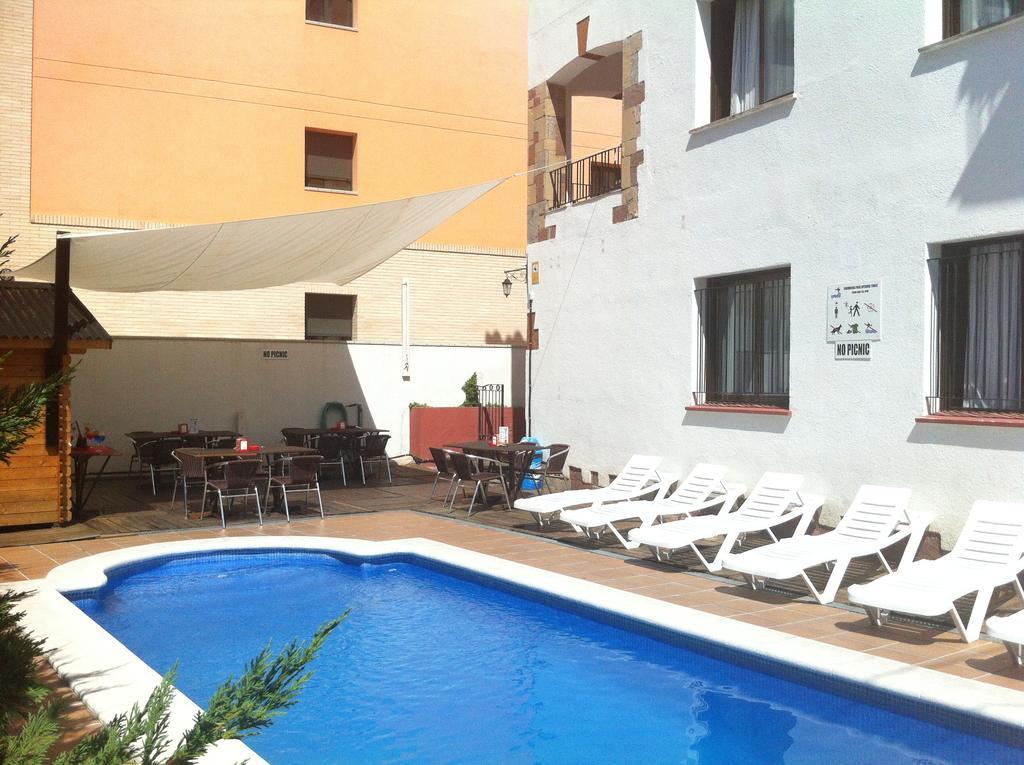Apartamentos Ar Caribe Lloret de Mar Buitenkant foto