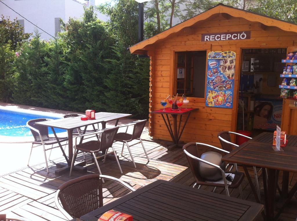 Apartamentos Ar Caribe Lloret de Mar Buitenkant foto